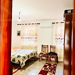 Ndoj Bukmire Lodge Rreshen